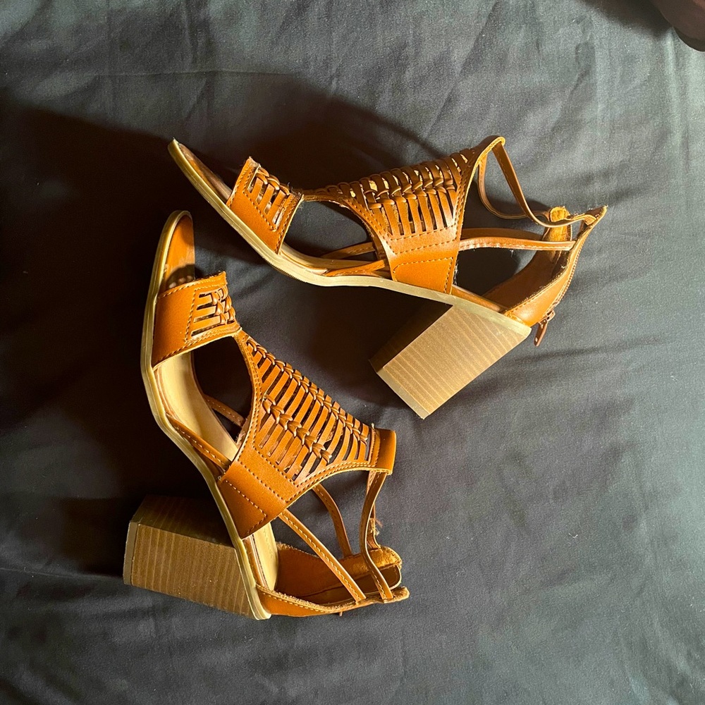 Heeled sandals